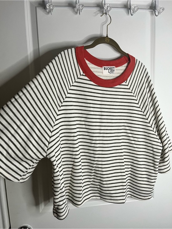 BUCKETLIST Tops - Bucket List Cotton Terry Cloth Lined Striped Cropped Oversize Casual Beach Top L